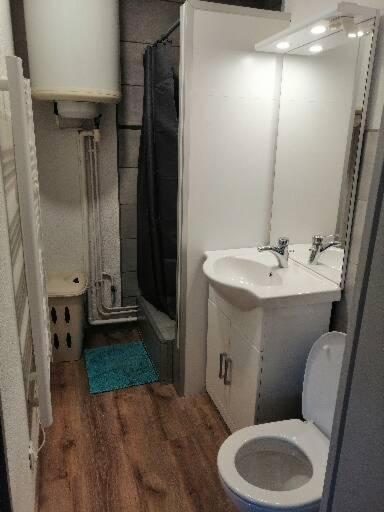 Joyeuse, Superbe Appartement D'Environs 30M2. ภายนอก รูปภาพ